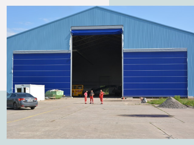 Ангарные ворота в Екатеринбург от СтальСтрой-Ктр по цене 615 руб.