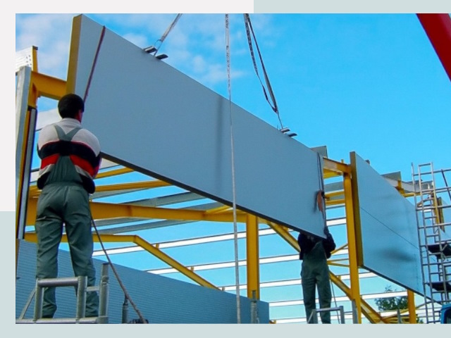 Монтаж сэндвич-панелей в Екатеринбурге от 615 руб.